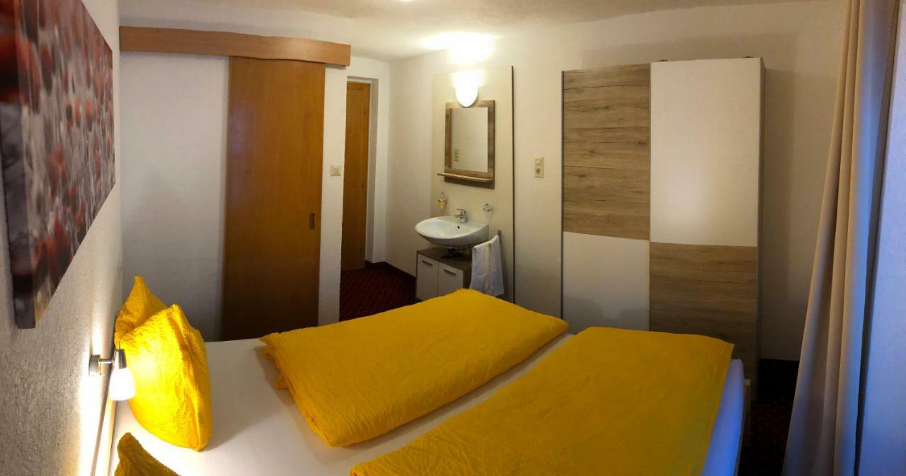 Appartements Dobler - S'Darhuam Sankt Leonhard im Pitztal Exterior foto