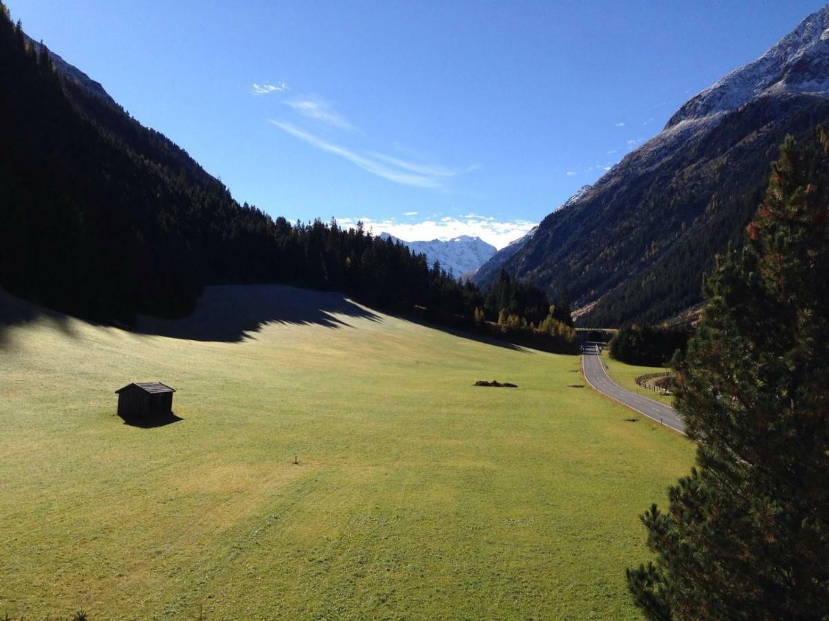 Appartements Dobler - S'Darhuam Sankt Leonhard im Pitztal Exterior foto