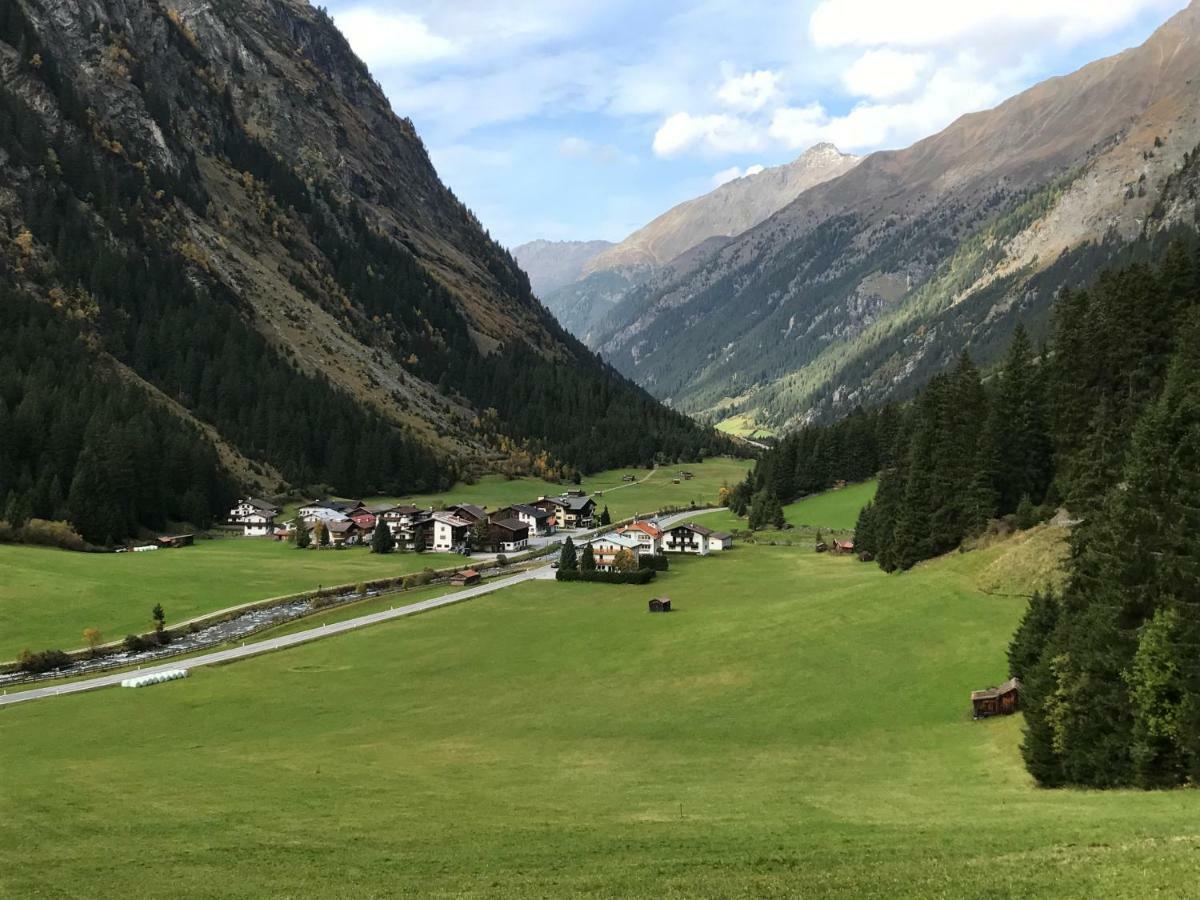 Appartements Dobler - S'Darhuam Sankt Leonhard im Pitztal Exterior foto